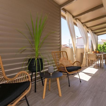 Vedi Town Luxury Apartment Закинтос Екстериор снимка